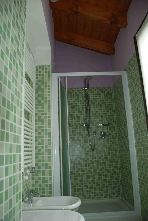 B&B La Casa Di Trizzi 코모 객실 사진