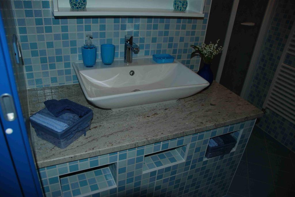 B&B La Casa Di Trizzi 코모 객실 사진
